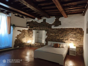 Dante's Room dei Cerchi Florence